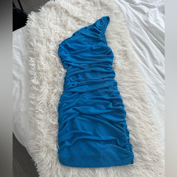 Princess Polly Dress - Picture 4 of 4